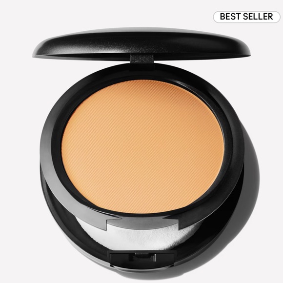 List 2 -MAC- NC42 Foundation 12-hour, medium-2-full coverage, and controls oil. - Picture 3 of 5